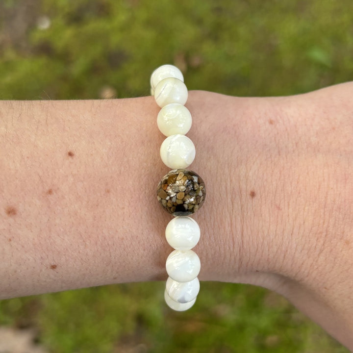 Maryland Stones &amp; Shells + Mother of Pearl